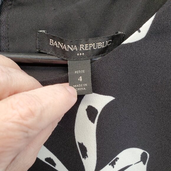 Banana Republic Women's Black White Bow Print Shift 3/4 Sleeve Dress Size 4 - Picture 4 of 11